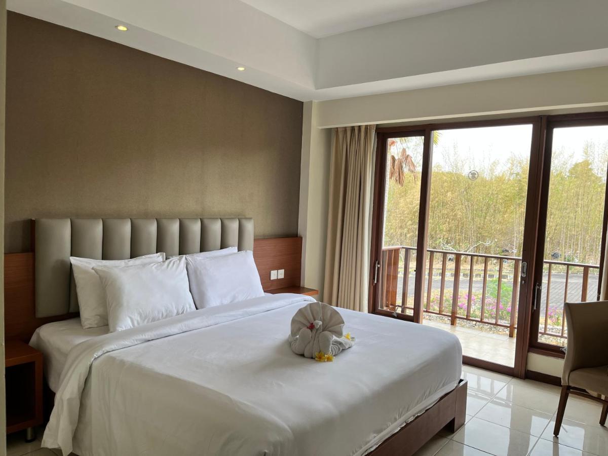 New Kuta Hotel أُلُواتو المظهر الخارجي الصورة
