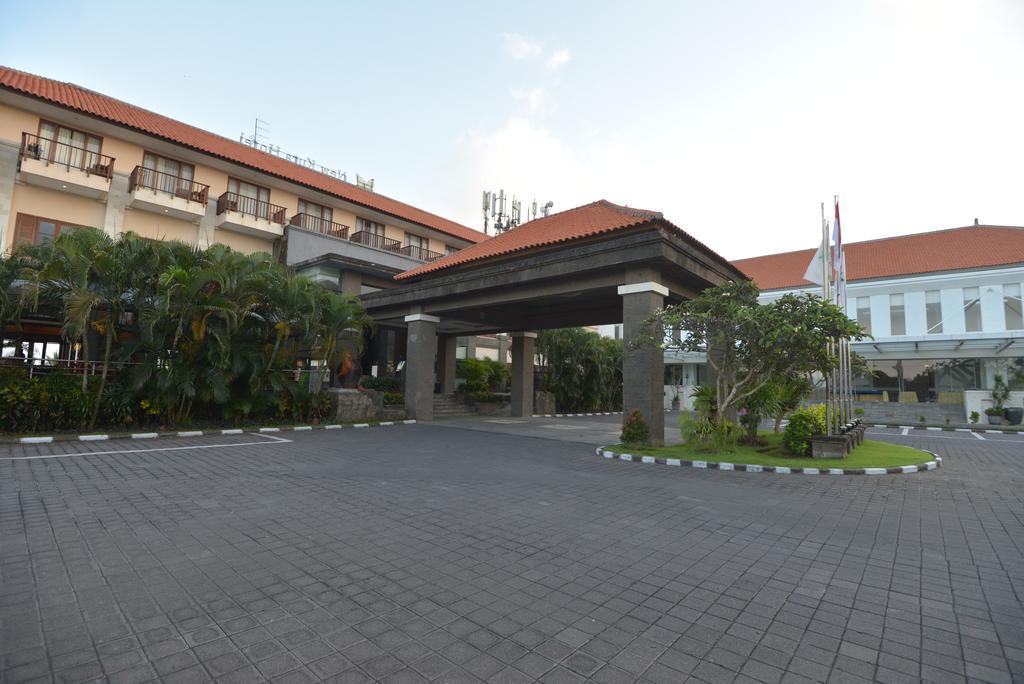 New Kuta Hotel أُلُواتو المظهر الخارجي الصورة