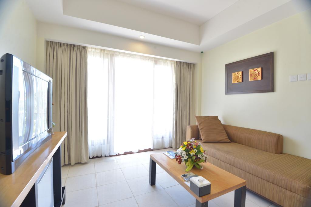 New Kuta Hotel أُلُواتو المظهر الخارجي الصورة